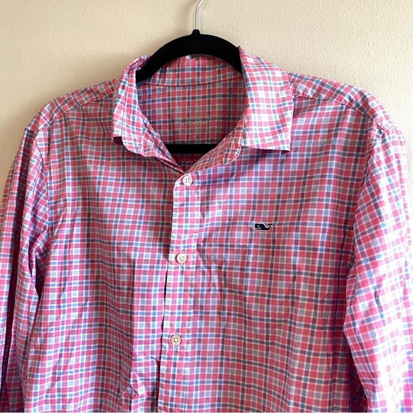 Vineyard Vines Pink Performance Classic fit Whale Shirt button down - Picture 2 of 4